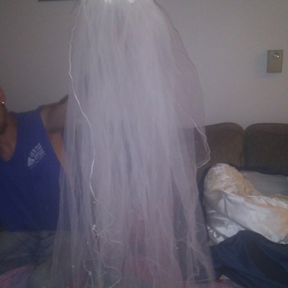 Wedding dress